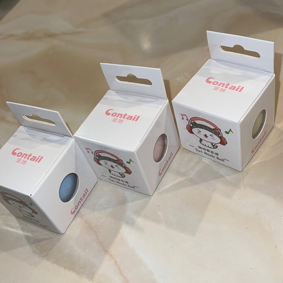 NIB 3pc Interactive Catnip Musical Ball Glowing Cat Ball - Picture 2 of 9